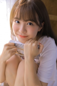 我坐在学长的鸡上写作业